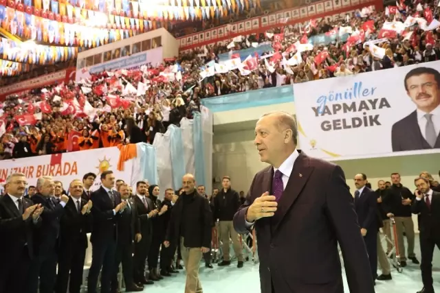 Cumhurbaşkanı Erdoğan İzmir'in Adaylarını Açıkladı Cumhurbaşkanı Erdoğan İzmir'in Adaylarını Açıkladı