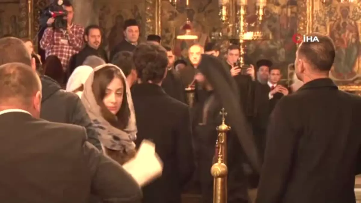 Ukrayna Devlet Başkanı Poroşenko, Fener Rum Patrikhanesi'nde Düzenlenen Törene Katıldı