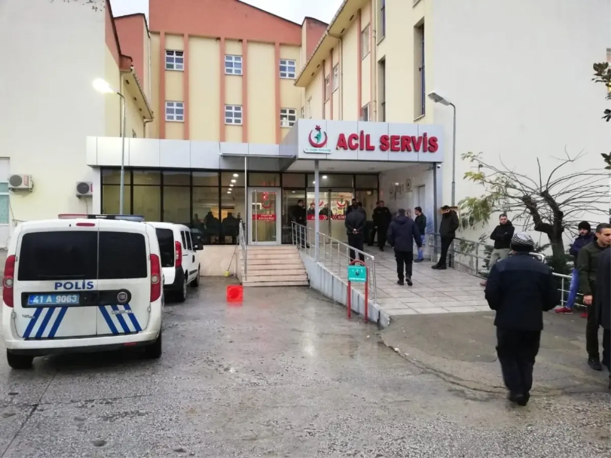 Hastanede Kendisini Vuran Polis Memuru Hayatını Kaybetti