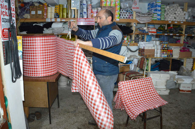 Poşet Paralı Olunca İşleri İkiye Katlandı