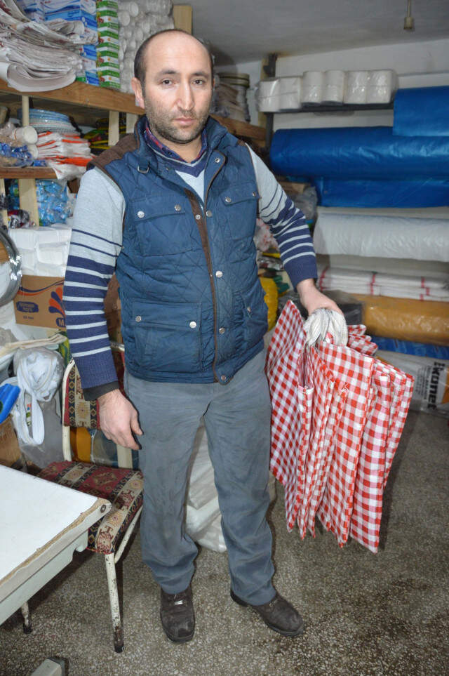Poşet Paralı Olunca İşleri İkiye Katlandı