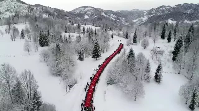 Sarıkamış Şehitleri Anılıyor Sarıkamış Şehitleri Anılıyor