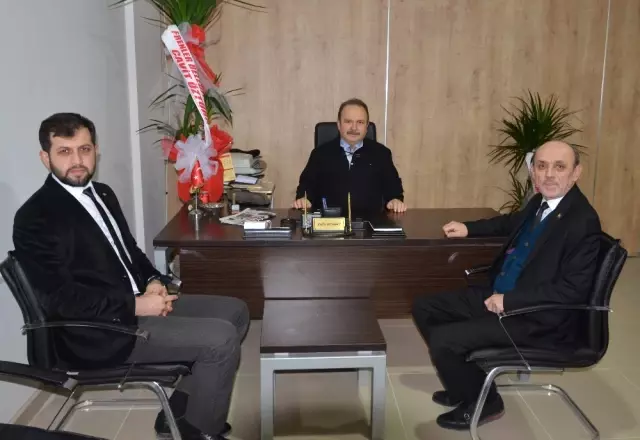 Başkan Öztürk'ten 2. Noter'e Hayırlı Olsun Ziyareti Başkan Öztürk'ten 2. Noter'e Hayırlı Olsun Ziyareti