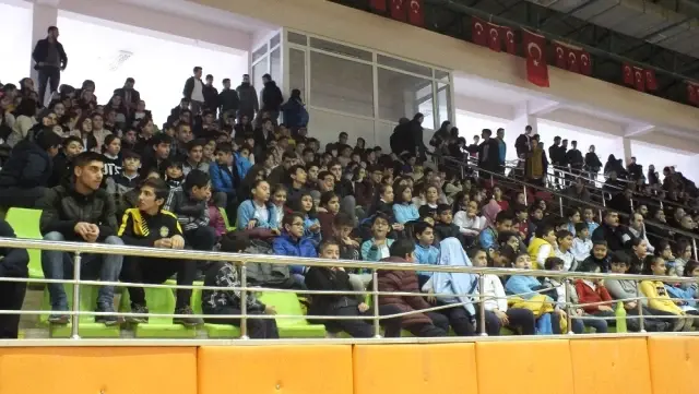 Guidetti'den Kız Çocuklarına Eğitim Guidetti'den Kız Çocuklarına Eğitim
