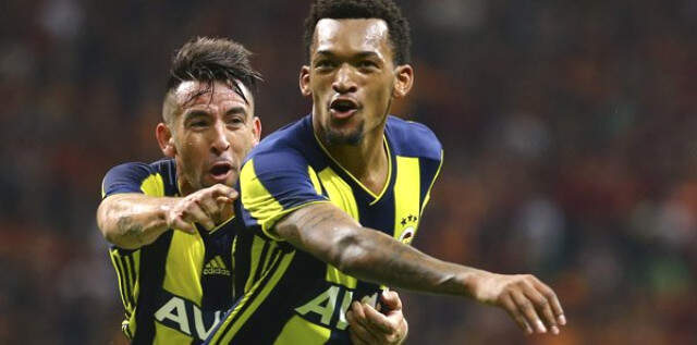 Jailson, 'İnan Fener' Diyerek Taraftarlardan Destek İstedi