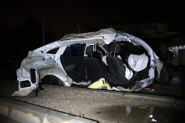 Alkollü Sürücü, 5 Parçaya Ayrılan Araçtan Yara Almadan Kurtuldu