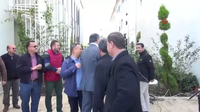 CHP'li Aday Adayı 400 Kişiyle Birlikte İstifa Etti CHP'li Aday Adayı 400 Kişiyle Birlikte İstifa Etti
