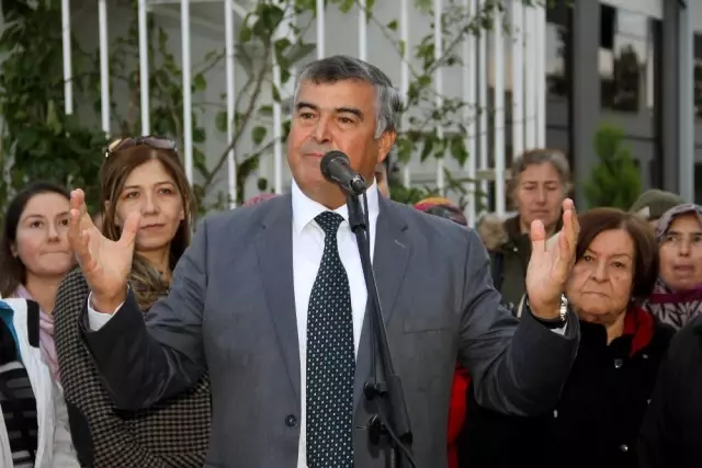 CHP'li Aday Adayı: 'Ölünceye Kadar Artık AK Parti'liyim' CHP'li Aday Adayı: 'Ölünceye Kadar Artık AK Parti'liyim'