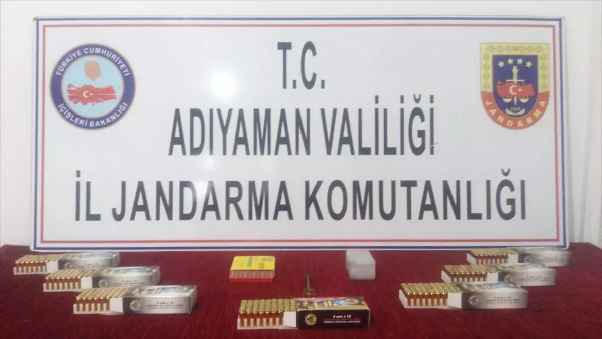 Çiğ Köfte Paketlerine Gizlenmiş Mermi ve Fişek Ele Geçirildi