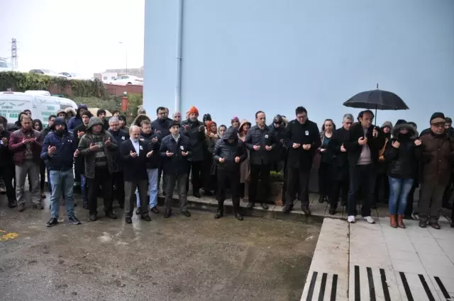Genç Akademisyen Çekirdekten Öldü