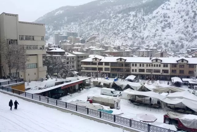 Gümüşhane'de Kar Yağışı Gümüşhane'de Kar Yağışı