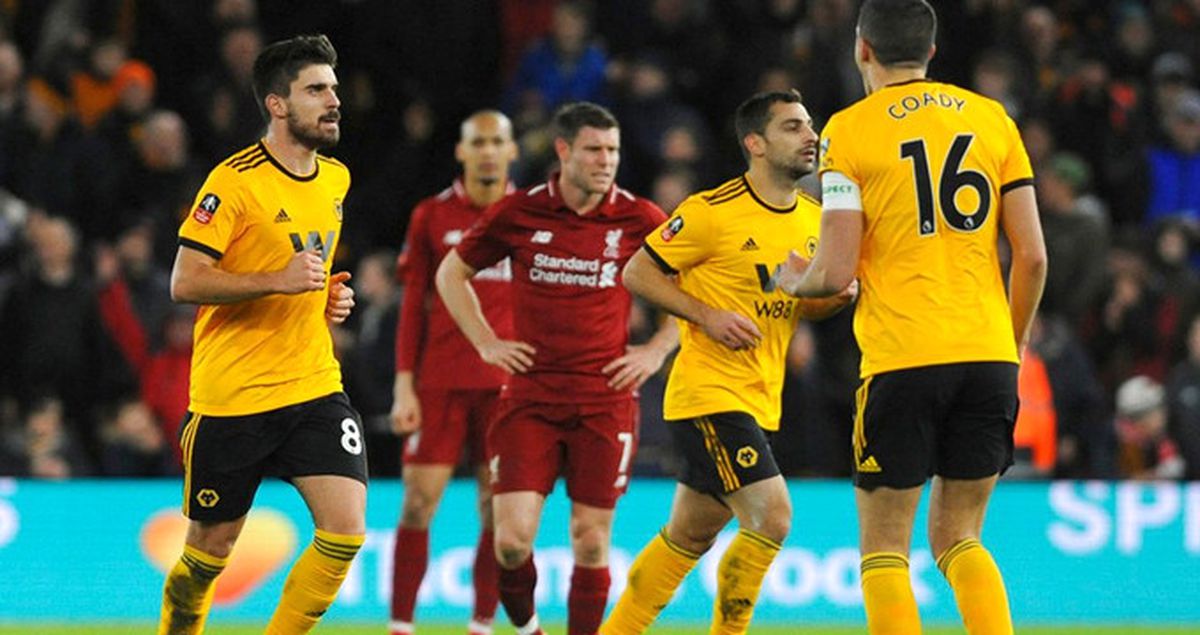 İngiltere'de Liverpool Federasyon Kupasından Elendi
