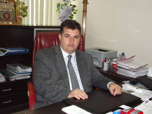 Sadık Doğruer Kimdir?