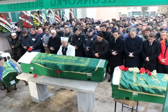 Feci Kazada Can Veren Baba ve Çocukları Son Yolculuklarına Uğurlandı Feci Kazada Can Veren Baba ve Çocukları Son Yolculuklarına Uğurlandı