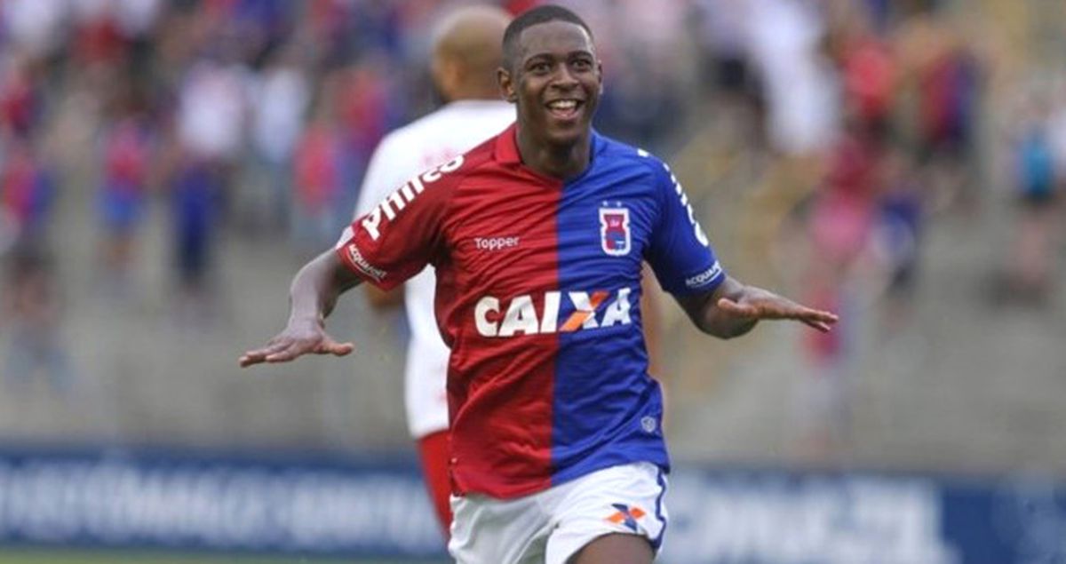 Fenerbahçe, Parana Forması Giyen Jhonny Lucas'ı Transfer Etmek İstiyor