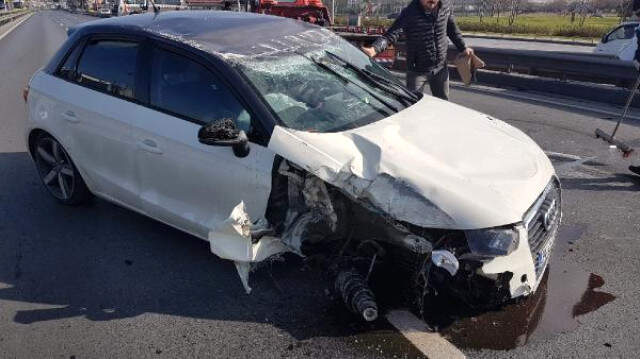 İstanbul- Kazayı Önüne Çıkan Martıya Çarpmamak İçin Yapmış