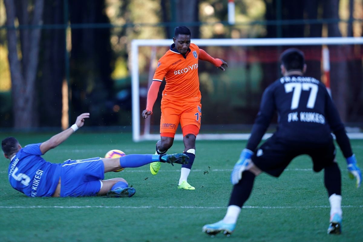 Medipol Başakşehir'de Robinho, İlk Maçına Çıktı