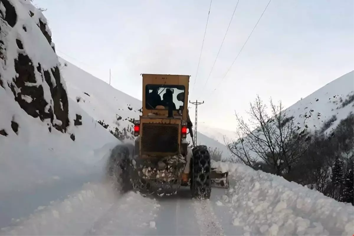 Nevşehir'de Kapalı Köy Yolları Açıldı