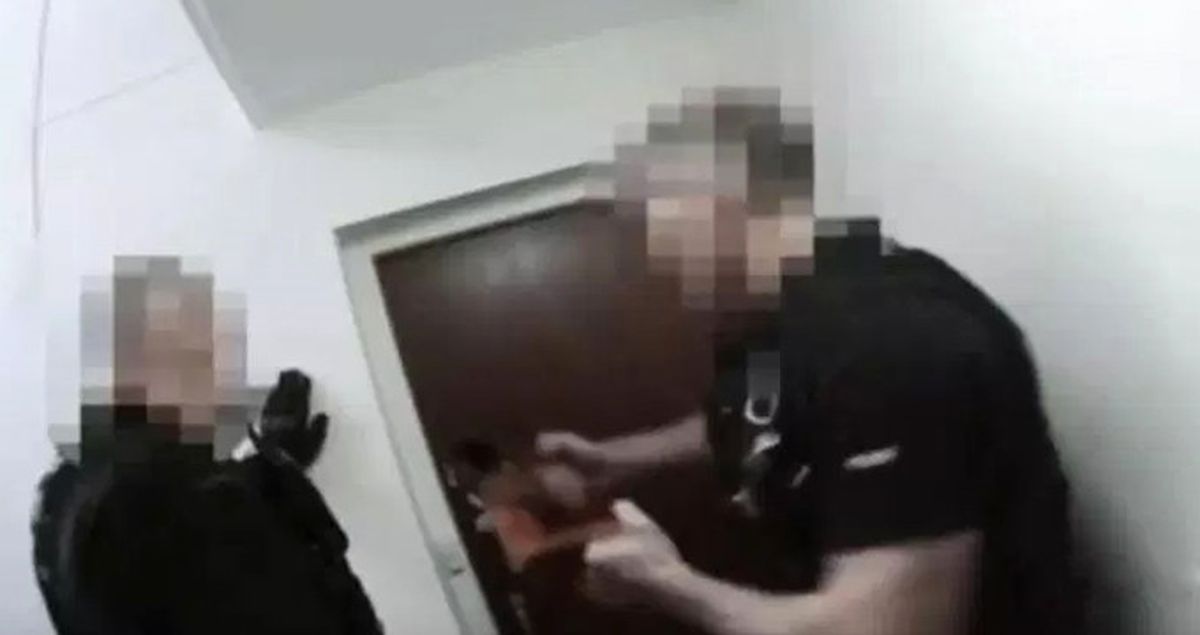 İngiliz Polisi, Nişanlısını Rehin Alan Genci Kalbinden Vurdu! Olay Anı Kamerada