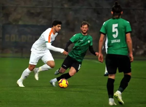Aytemiz Alanyaspor Hazırlık Maçında Sakaryaspor'u Devirdi