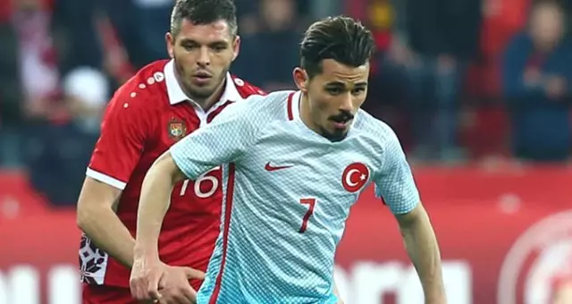 Göztepe, Serdar Gürler'i Kadrosuna Kattı Göztepe, Serdar Gürler'i Kadrosuna Kattı