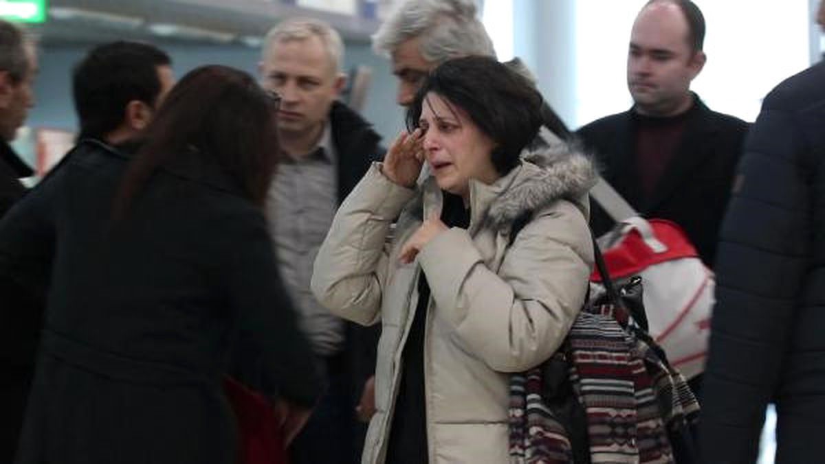 Ukrayna'da Öldürülen Öğrencilerin Cenazeleri Türkiye'ye Gönderildi (2)