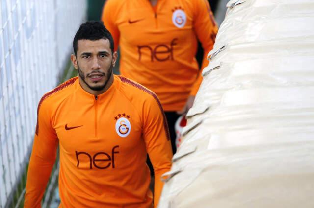Younes Belhanda Basın Mensuplarına İsyan Etti: 10 Numara Değilim Bunu Kafanıza Sokun