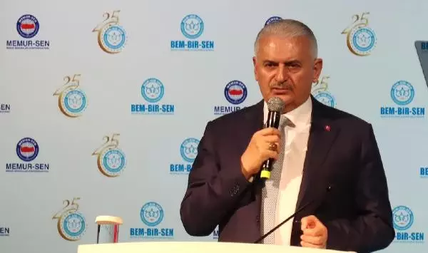 Binali Yıldırım: Basın, Millet Adına Ülkeyi Yönetenleri Denetler Binali Yıldırım: Basın, Millet Adına Ülkeyi Yönetenleri Denetler