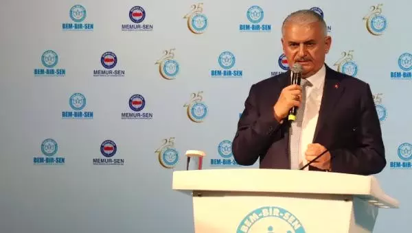Binali Yıldırım: Basın, Millet Adına Ülkeyi Yönetenleri Denetler Binali Yıldırım: Basın, Millet Adına Ülkeyi Yönetenleri Denetler
