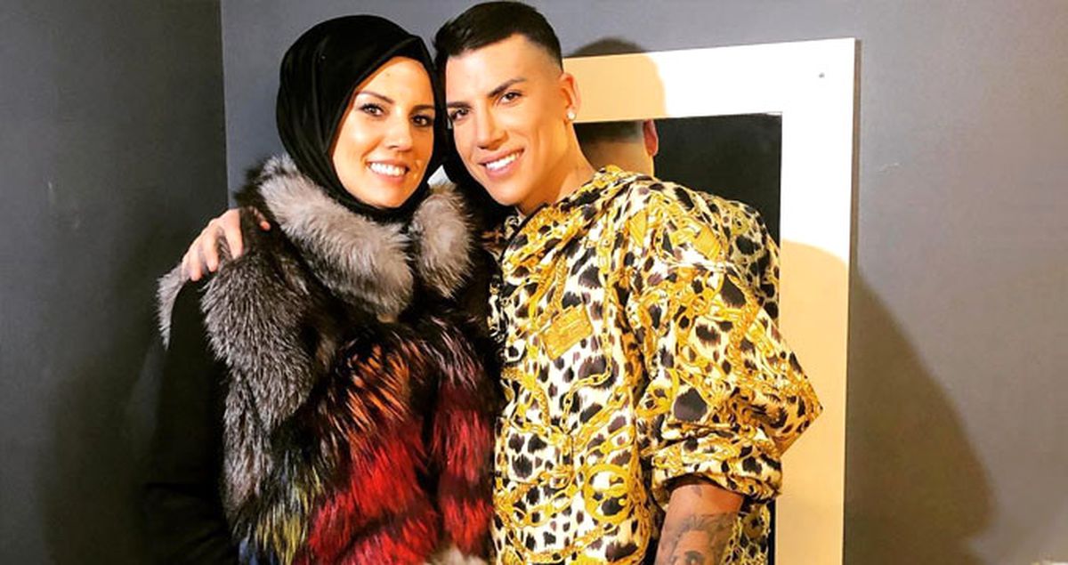 DJ Kerimcan Durmaz, Ablasına Son Model Cip Hediye Etti