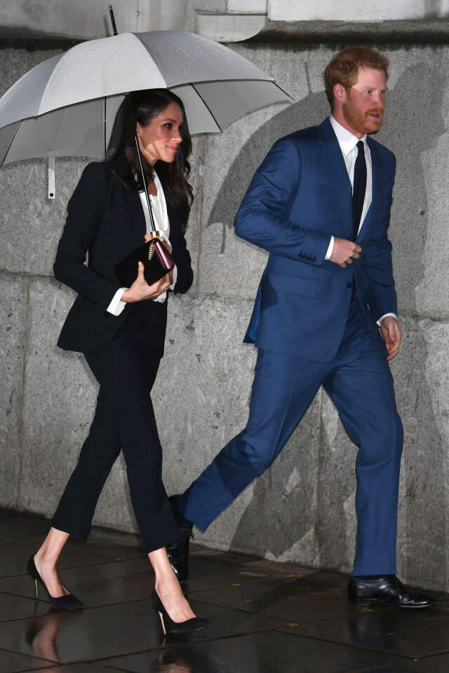 Kraliyet Gelini Meghan Markle'a Dudak Uçuklatan Teklif! 5 Saniyede 5 Milyon Dolar