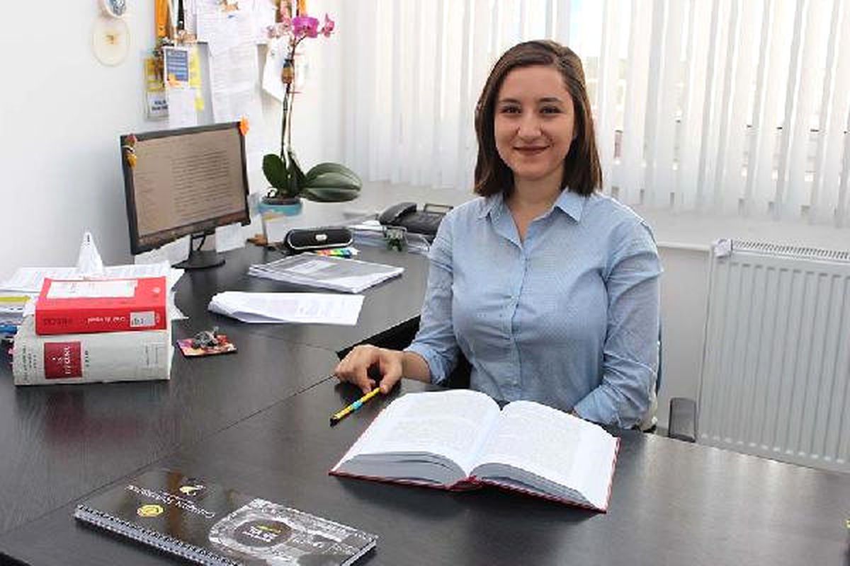 Öğrencisinin Öldürdüğü Ceren Damar Şenel'in Adı Parka Verildi