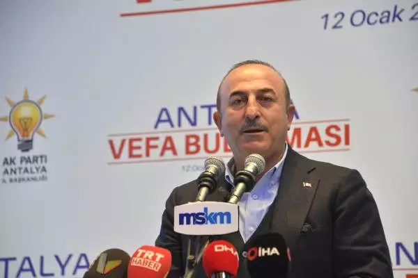 Bakan Çavuşoğlu'ndan ABD'ye 'Terör' Tepkisi