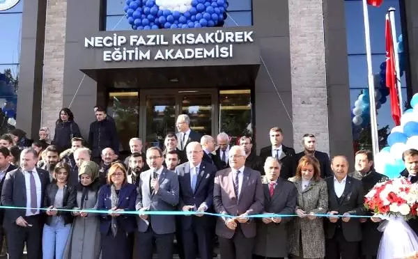 Bakan Kasapoğlu: 2019, Ülkemiz İçin Spor Yılı Olacak