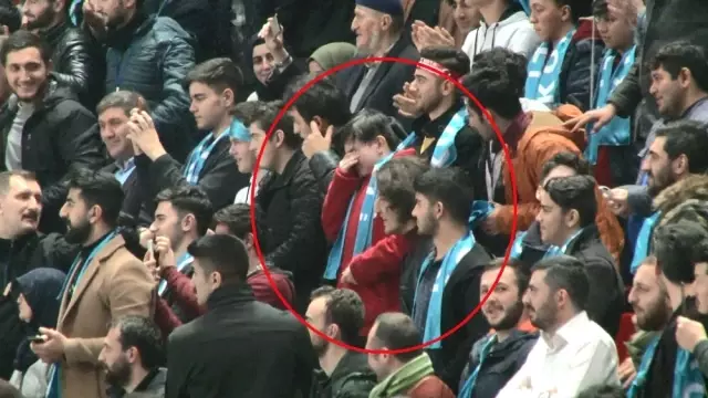 Cumhurbaşkanı Erdoğan'a Seslenen 13 Yaşındaki Çocuk Göz Yaşlarına Boğuldu