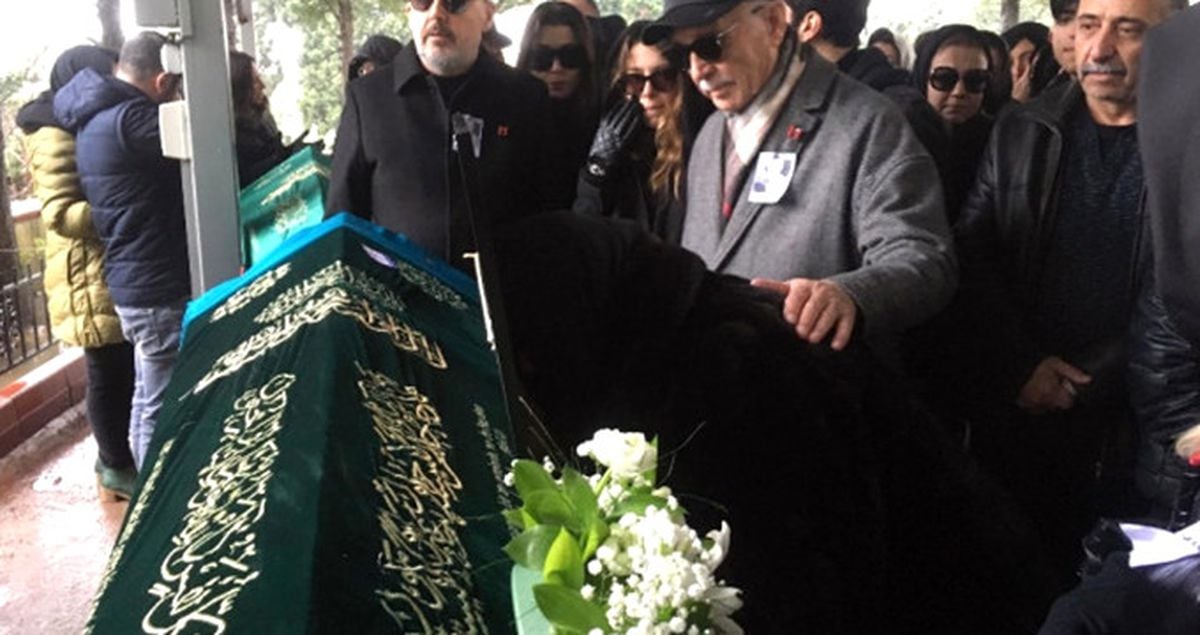 Ünlü Oyuncu Hande Erçel'in Annesi Aylin Erçel Son Yolculuğuna Uğurlandı