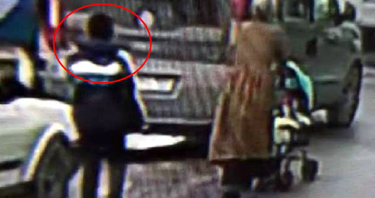Polis, Bebek Arabasıyla Yürüyen Kadınların Kabusu Olan Hırsızın Peşinde!