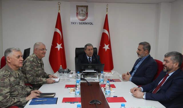 Son Dakika! Sınırda Önemli Toplantı! Akar, Fidan ve Komutanlar Suriye'yi Konuştu