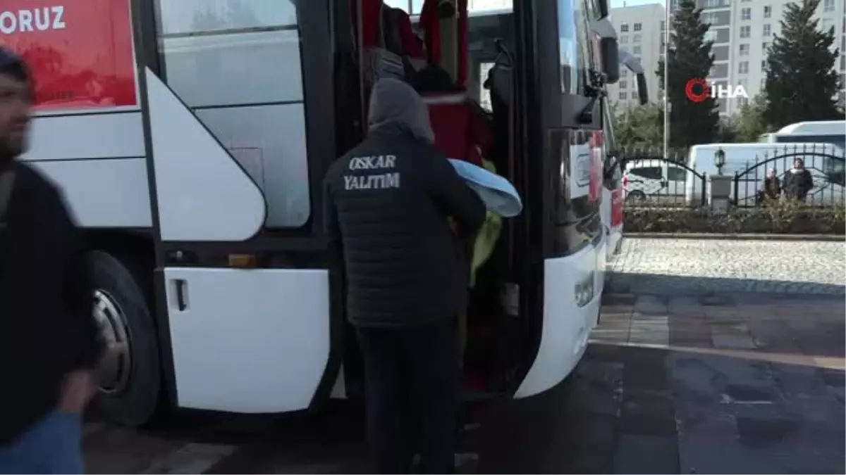 Suriyeliler Ülkelerine Dönmeye Devam Ediyor