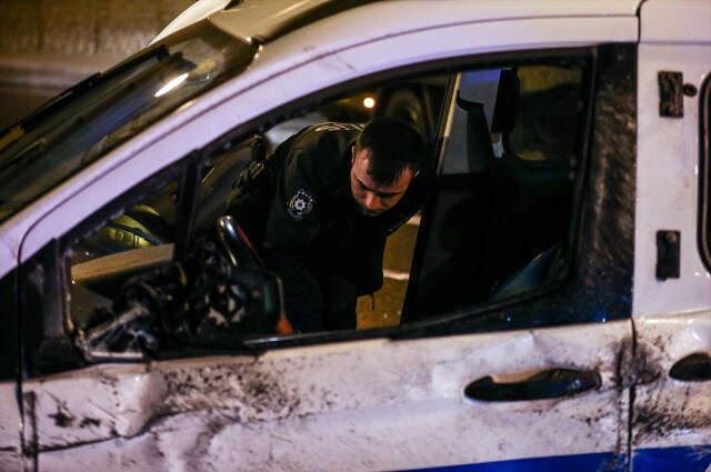 'Dur' İhtarına Uymayan Sürücüyü Kovalayan Polis Aracı Kaza Yaptı: 2 Yaralı