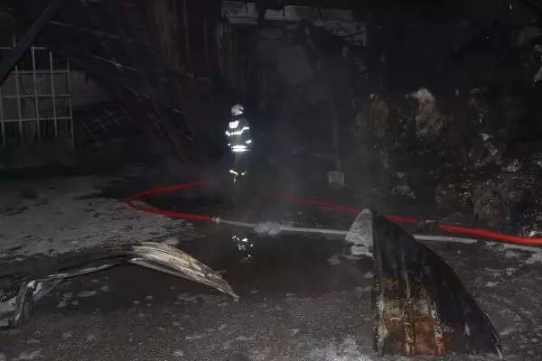 Geri Dönüşüm Fabrikasında Yangın