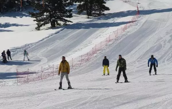 Salda Kayak Merkezi'nde Sezon Açıldı