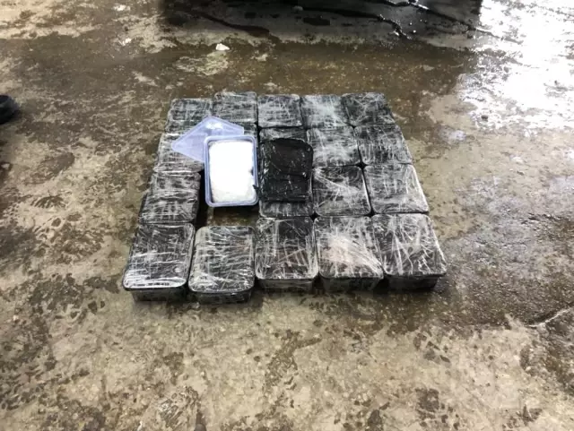 Van'da Bir Otomobilde 11 Kilo Metamfetamin Ele Geçirildi