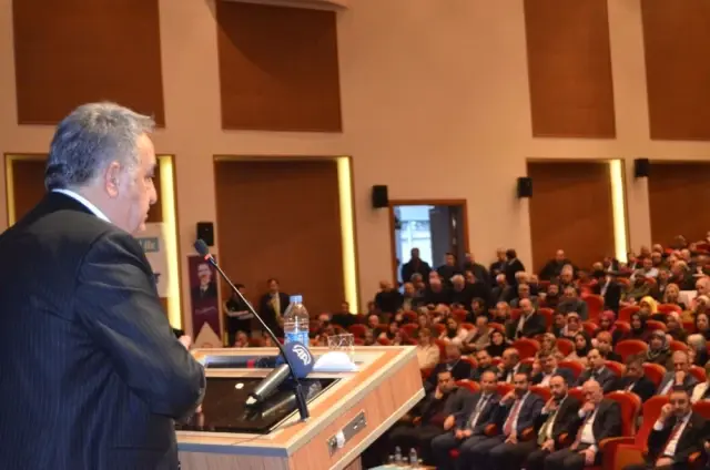 AK Parti Artvin Aday Toplantısı Yapıldı AK Parti Artvin Aday Toplantısı Yapıldı
