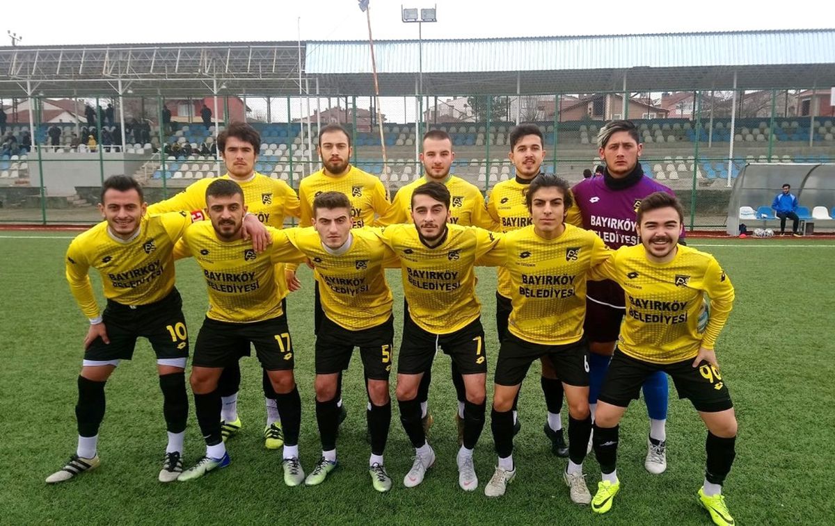 Bilecikspor'da Yaprak Dökümü