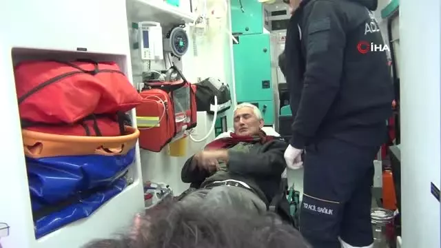 Engelli Vatandaş Dengesini Kaybederek Akülü Arabasından Düştü: 1 Yaralı Engelli Vatandaş Dengesini Kaybederek Akülü Arabasından Düştü: 1 Yaralı