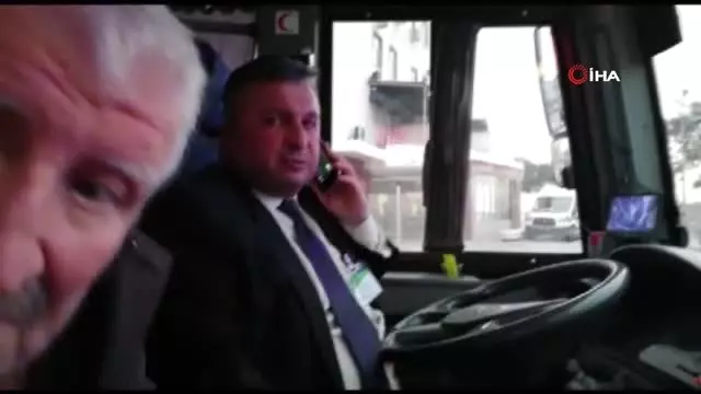 Halk Otobüsleri Ambulans Gibi Çalışıyor: Yarım Saat İçerisinde 2 Kadın Hastayı Hastaneye... Halk Otobüsleri Ambulans Gibi Çalışıyor: Yarım Saat İçerisinde 2 Kadın Hastayı Hastaneye...