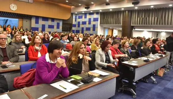 Kadınlardan 'Erken Yaşta Evliliğe Af' Tepkisi - Yeniden