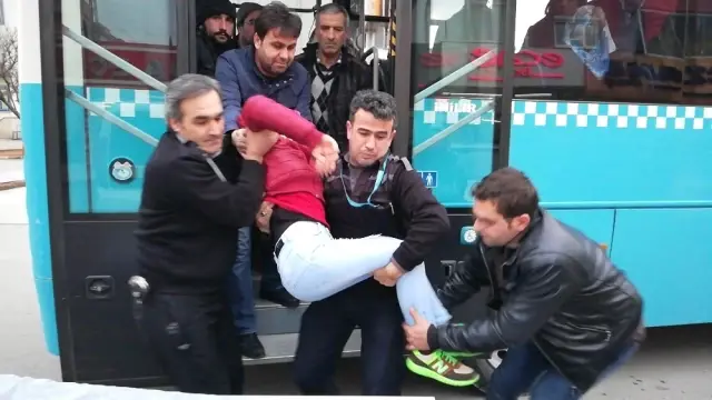 Kahramanmaraş'ta Halk Otobüsleri Ambulans Gibi Çalışıyor