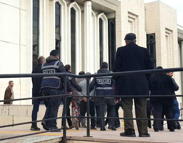 Kendisine Şiddet Uygulayan Nişanlısını Öldüren Hemşire Tutuklandı